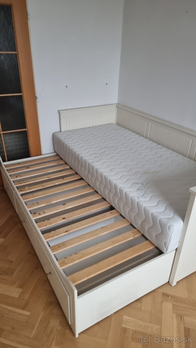 postel Ikea Hemnes daybed