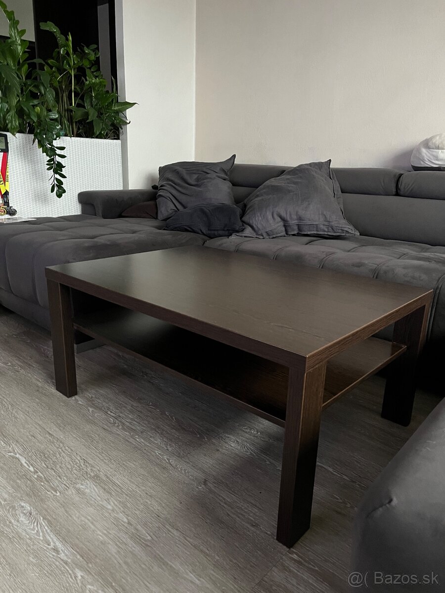 Konferenčný stolík