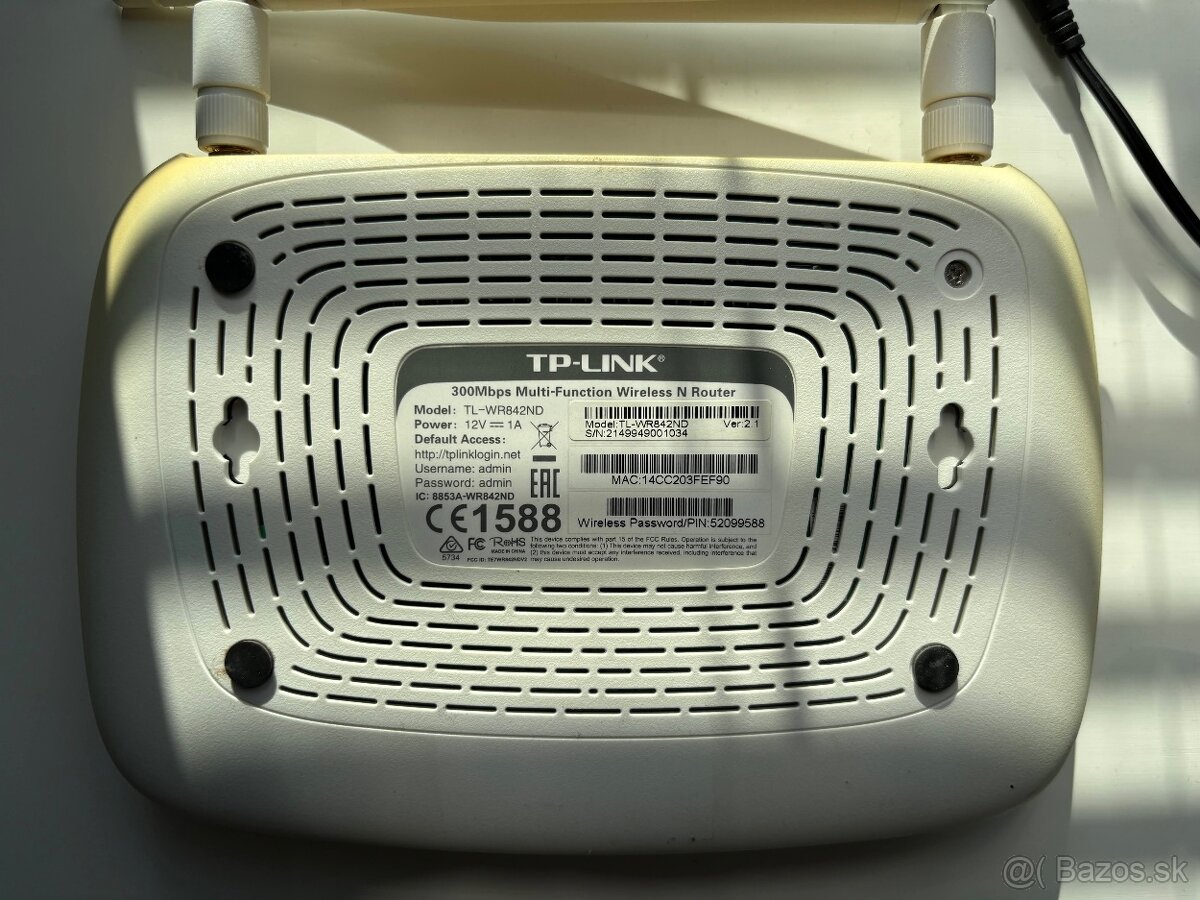 TP Link TL-WR842ND (single band)