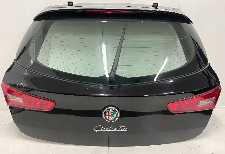 Alfa Romeo Giulietta 5. piate kufrové dvere kufor