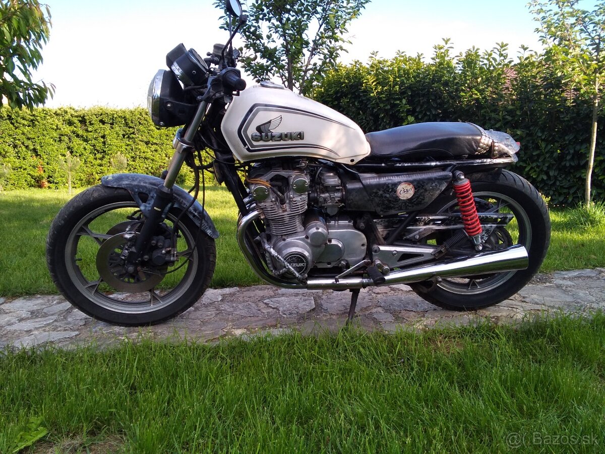 Suzuki GSX 550