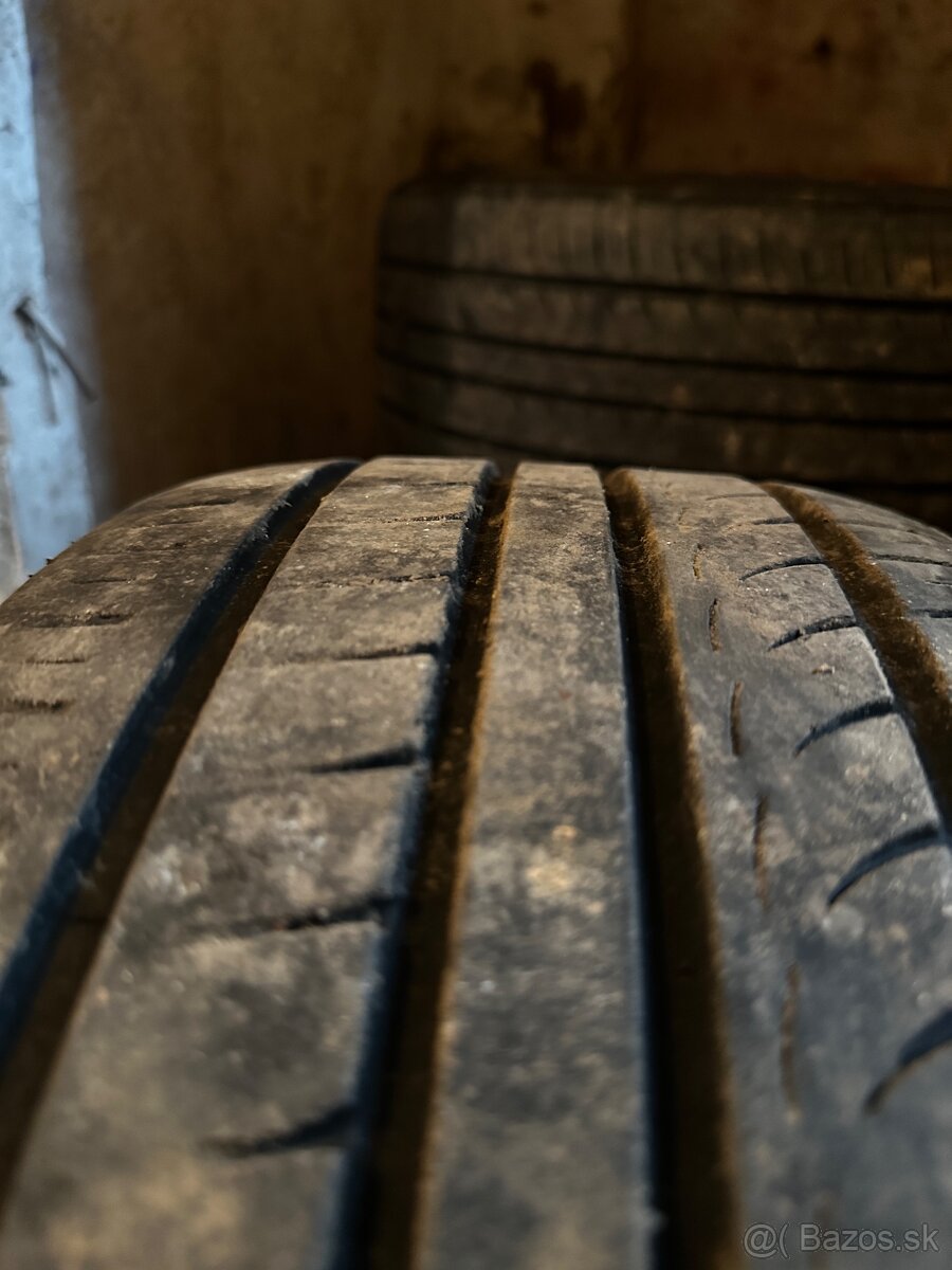 Letné Pneu 225/50 R17