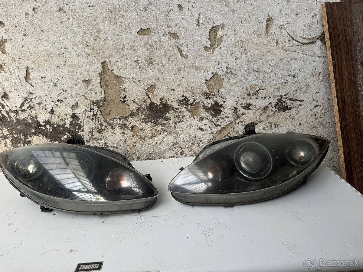 Seat leon 2 xenony