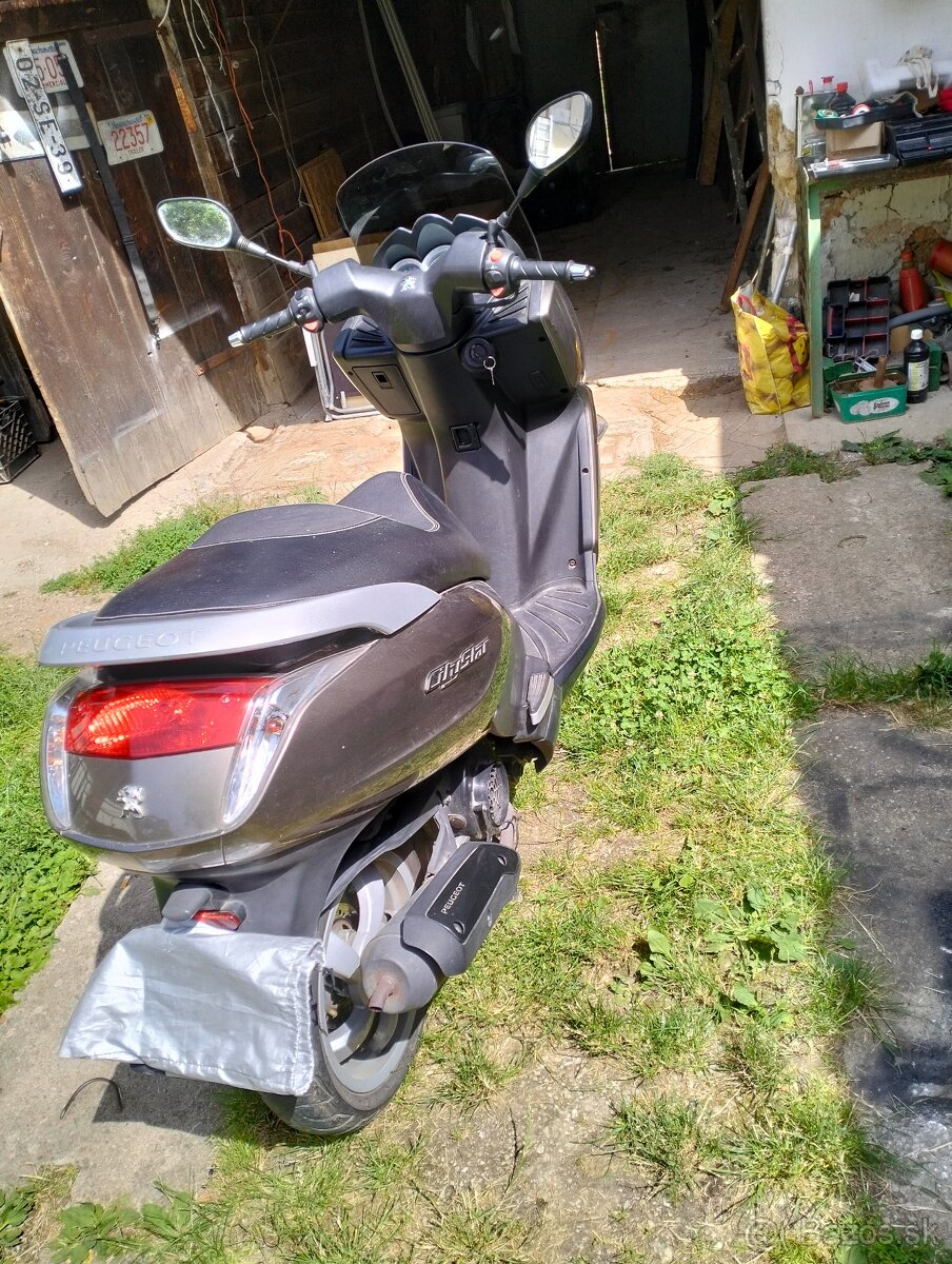 Predám skúter Peugeot
