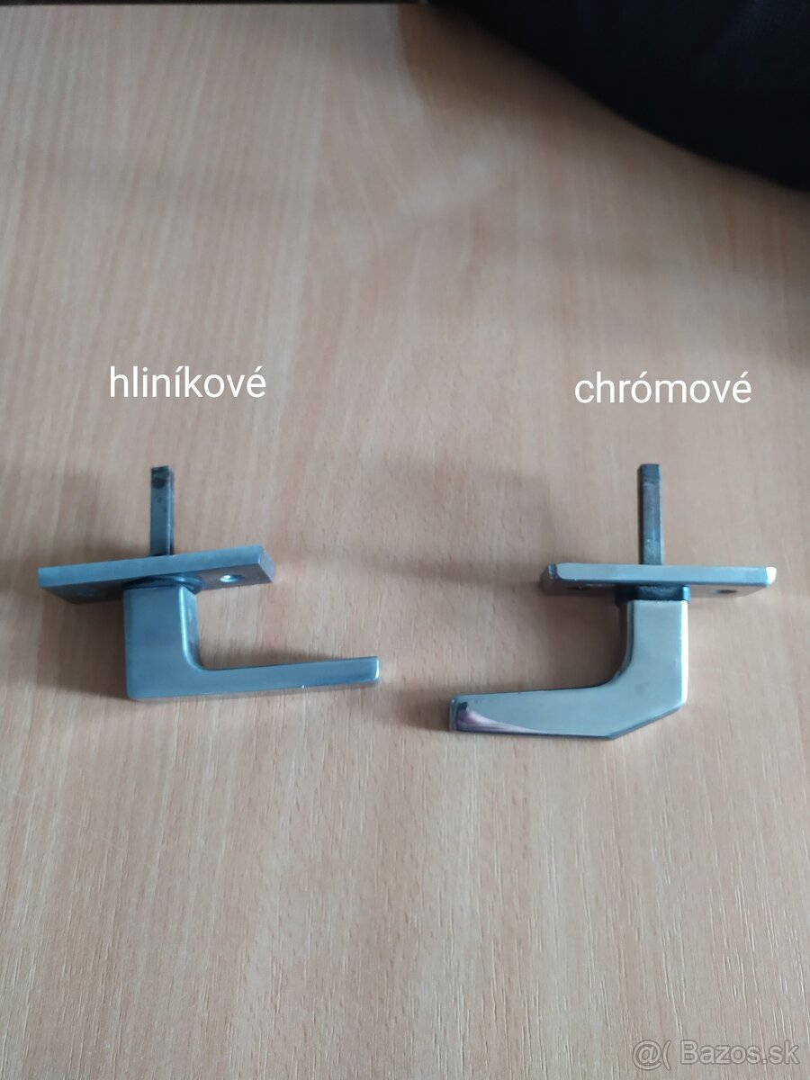 Pulolivi, kľučky na okná