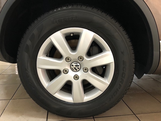 5x130  org. letné VW nová SADA 235/65 r17 PIRELLI 7-8mm