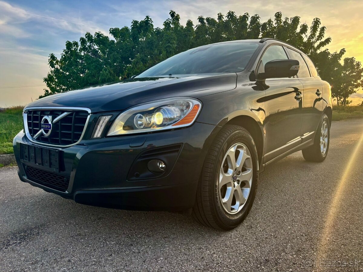 Volvo XC60 D5 (151kW) AWD 4x4 automat