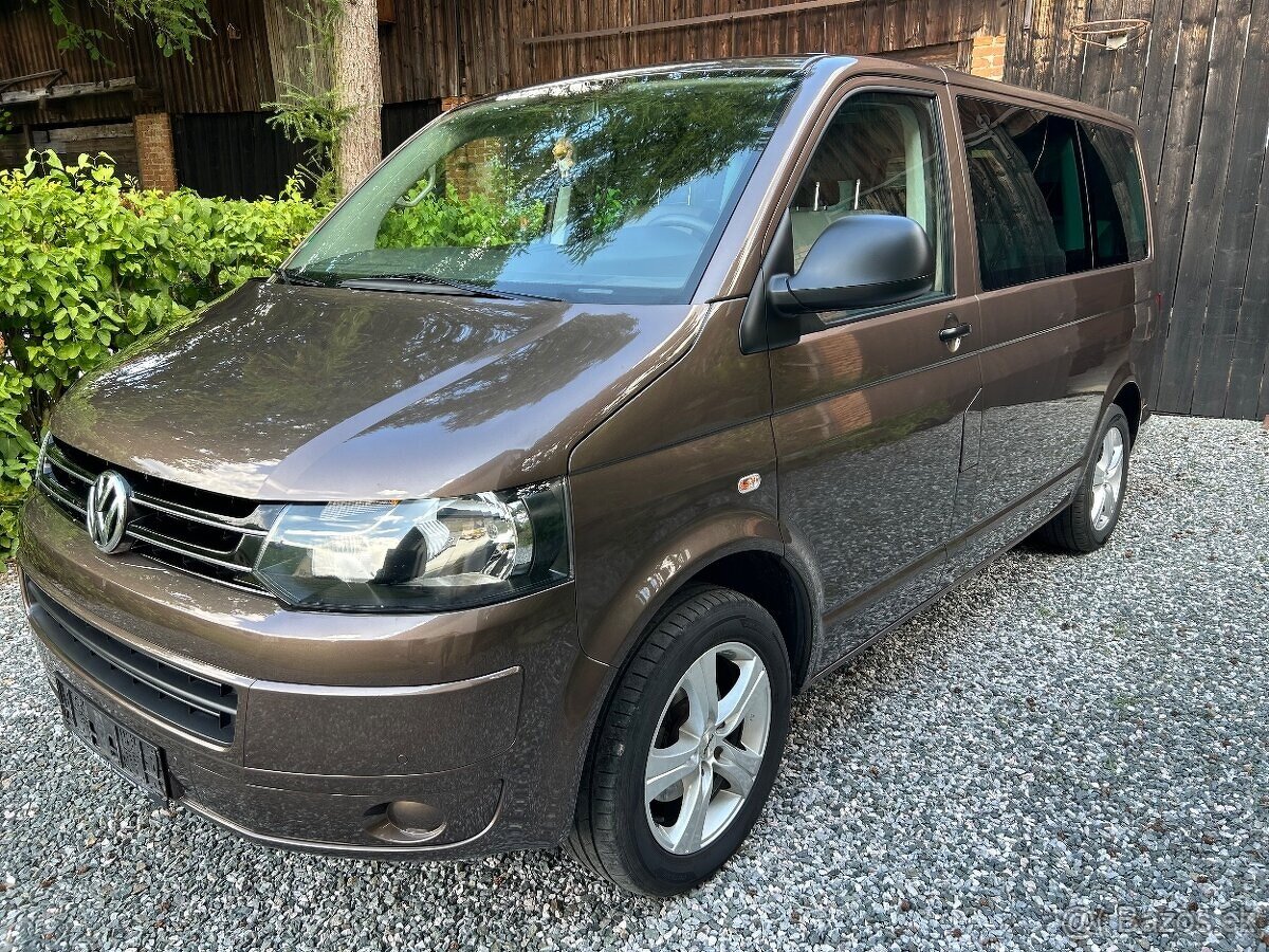 VW T5 MULTIVAN 2.0TDI 103KW r.11/2011 218000km tempomat
