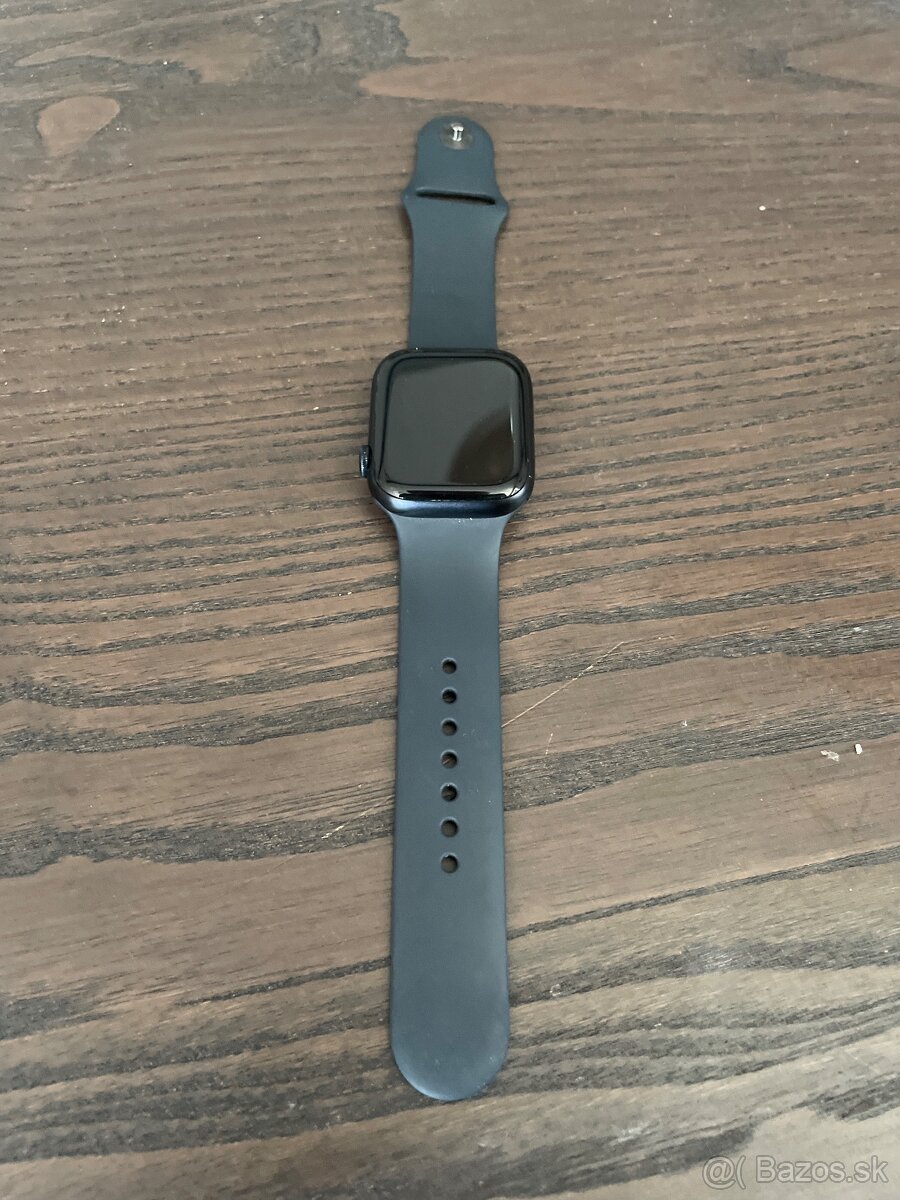 Predám Apple watch 8 45mm