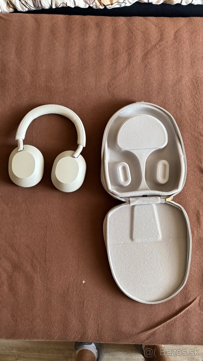 Predám slúchadlá Sony wh-1000xm 5