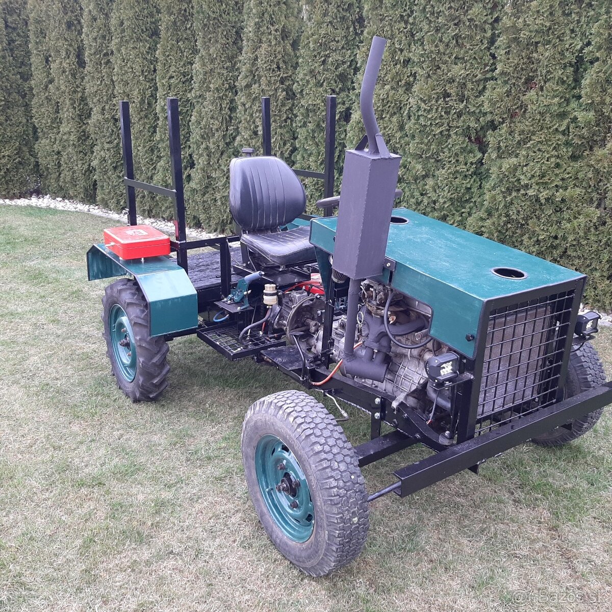 Malotraktor domacej vyroby 1203