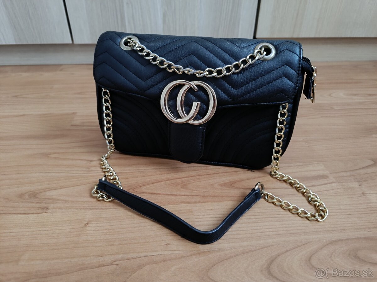 Crossbody kabelka