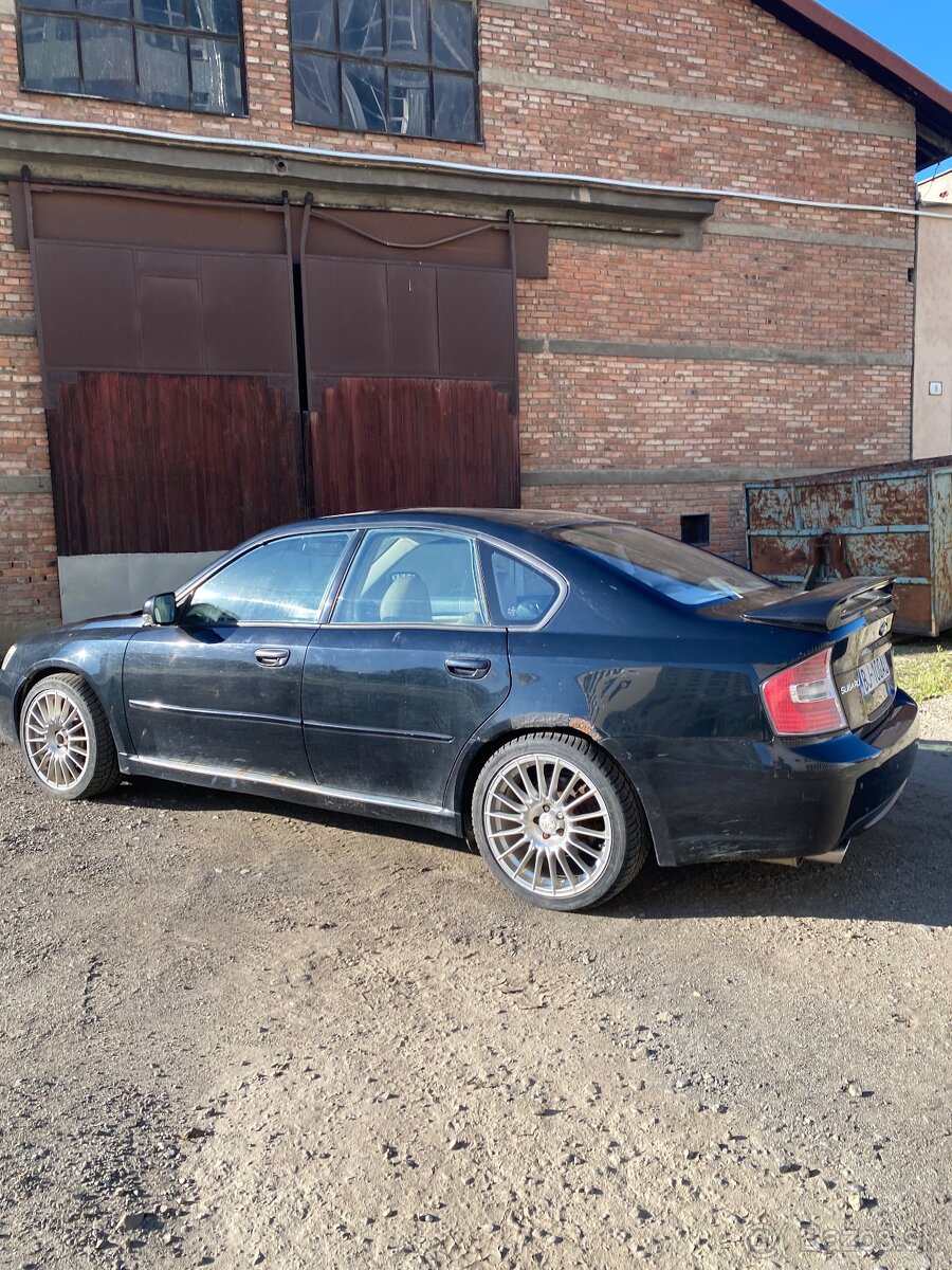 Predám Subaru Legacy 3.0 H6