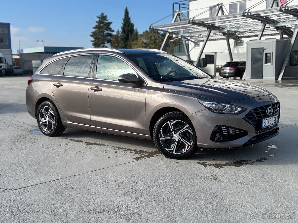 Hyundai i30 automat 85kw 2022