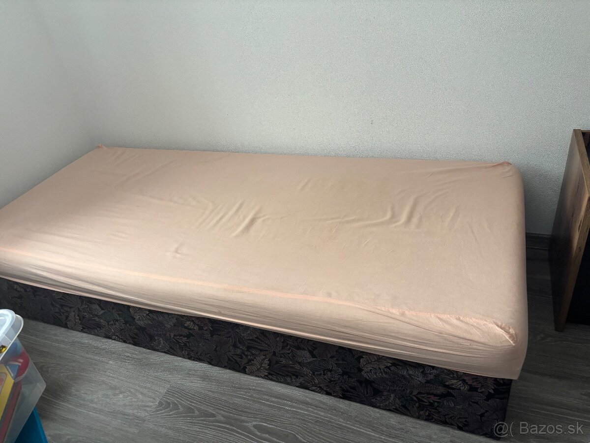 Posteľ - váľanda 90x200cm