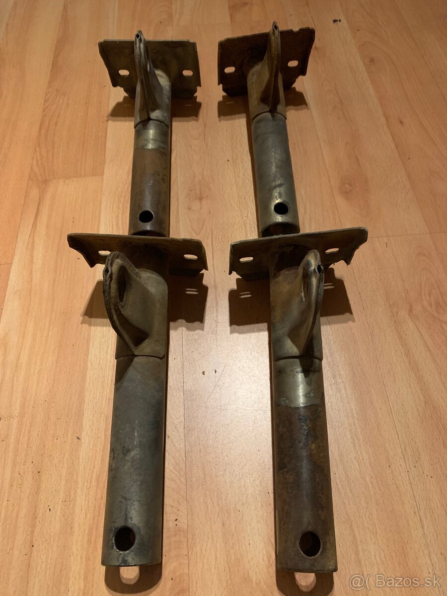 Držiak nárazníku Lada 2105