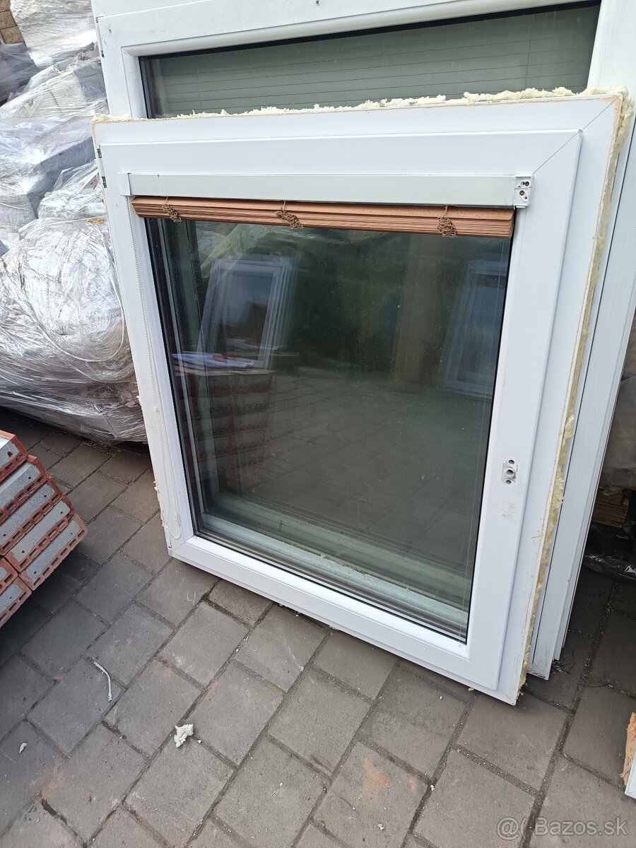 Plastové okno