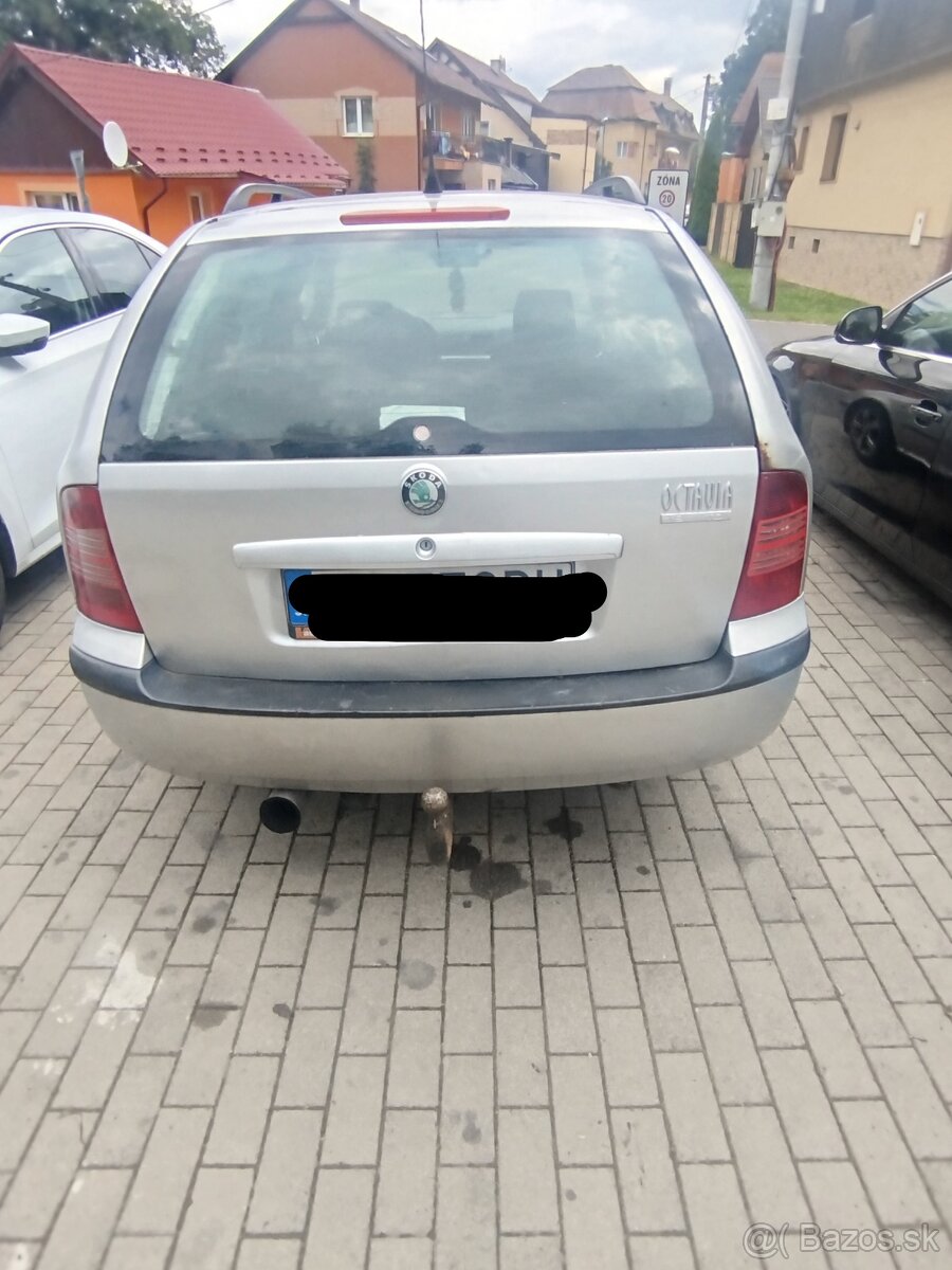 Predám piate dvere škoda Octavia 1
