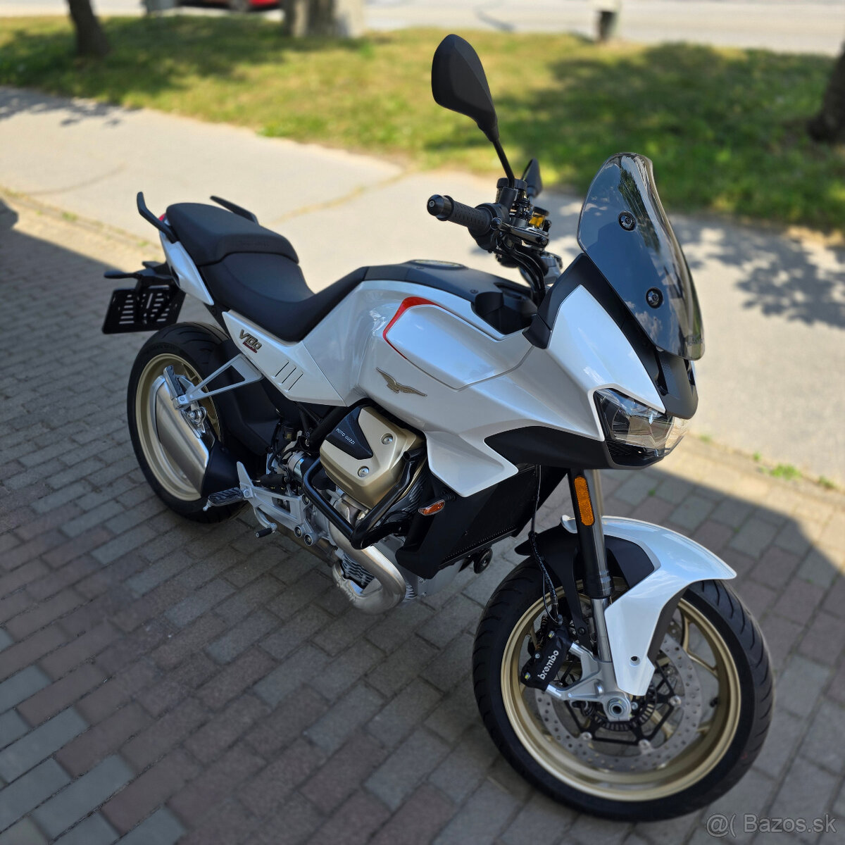 Moto Guzzi V100 Mandello