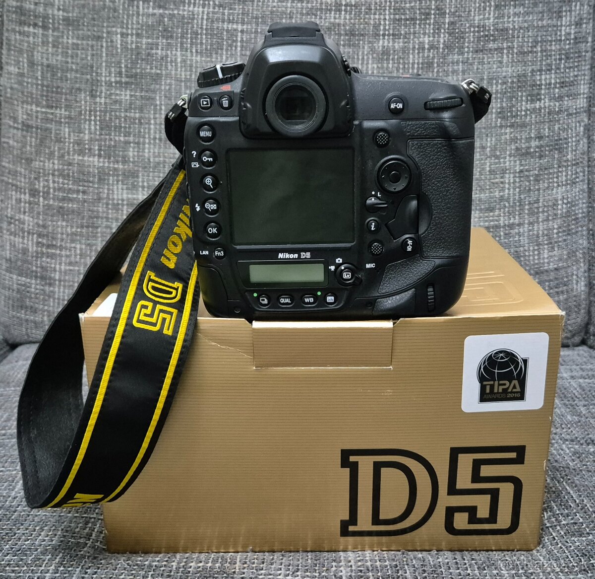 Nikon D5 REZERVOVANE