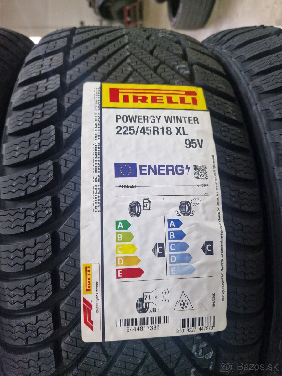 Pirelli 225/45 R18 zimne