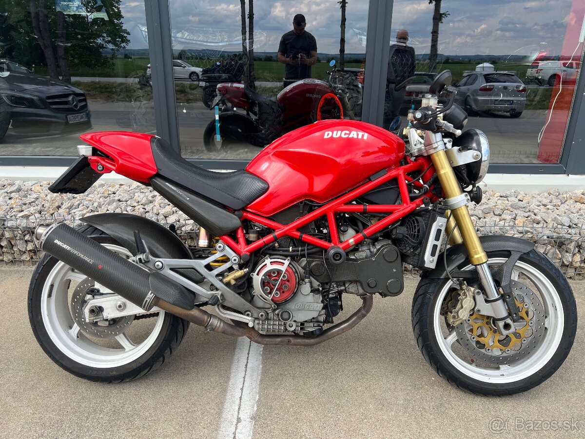 Ducati Monster S4