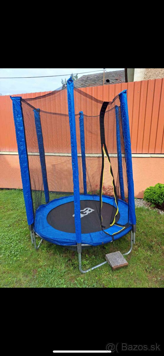 Trampolina