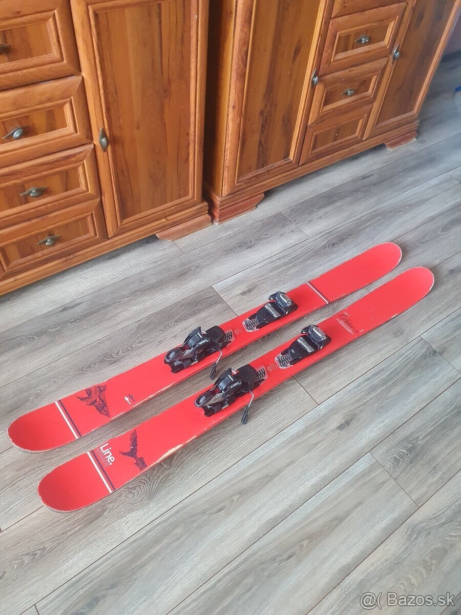 Predam siroke freestyle lyze LINE Bacon,dlzka 155 cm
