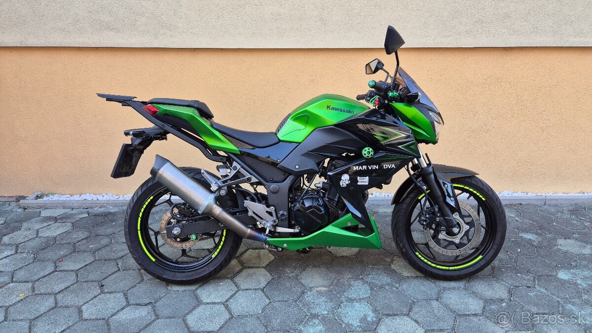 Kawasaki Z300 top stav