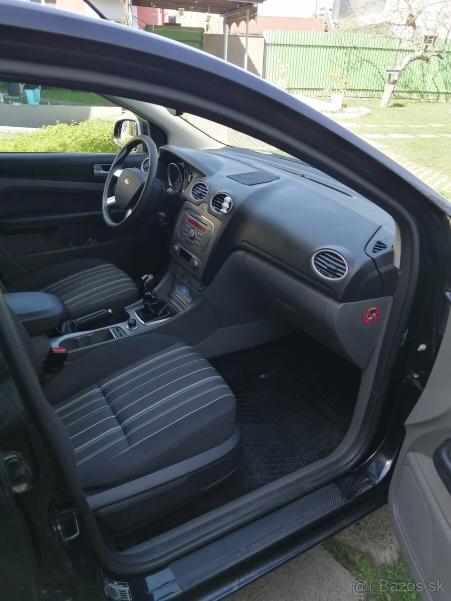 Ford Focus 1.6 Benzin