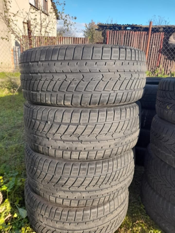225/50r17