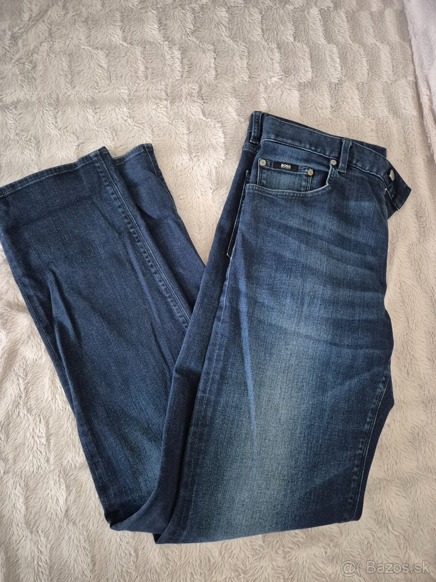 Damske jeansy Hugo Boss