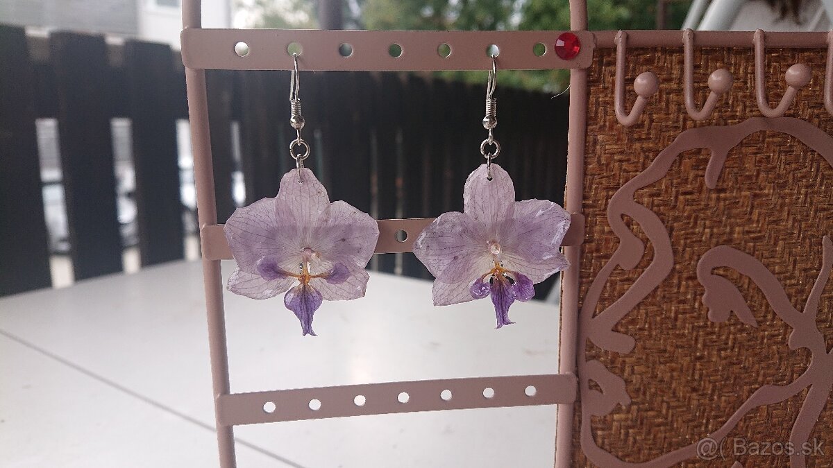 Orchidea náušnice