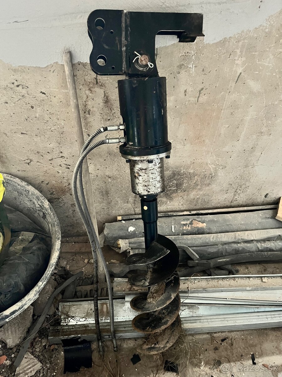 Predám vrták na minibáger