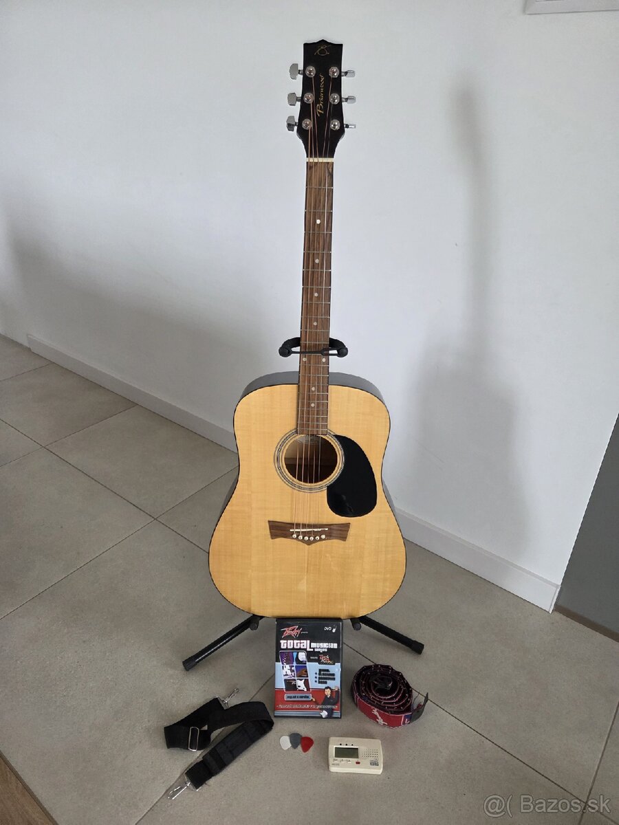 Akusticka gitara + stojan + prislusenstvo