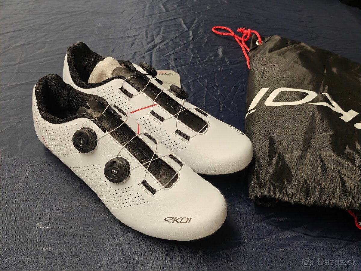 Tretry EKOI Perf ROAD CARBON TECH
