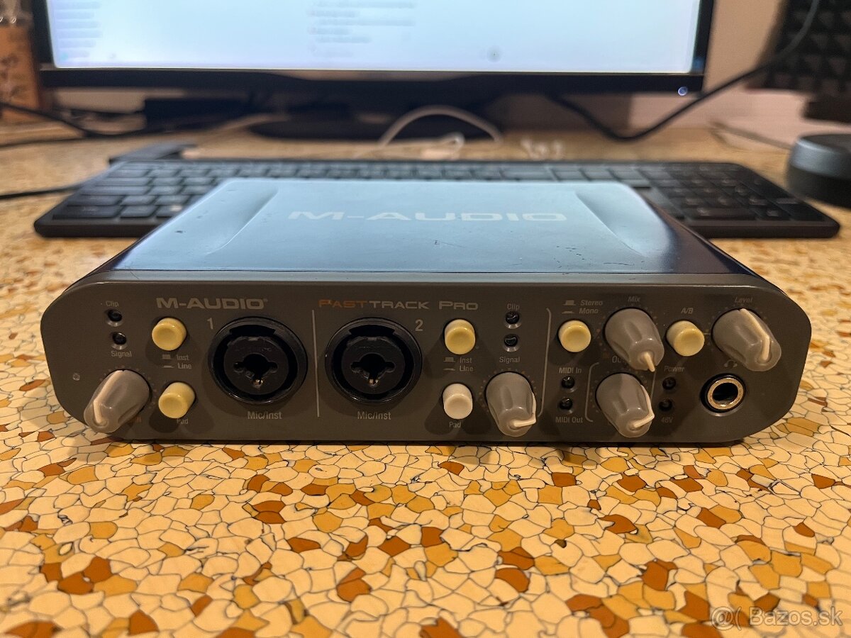 M-AUDIO FASTTRACK PRO