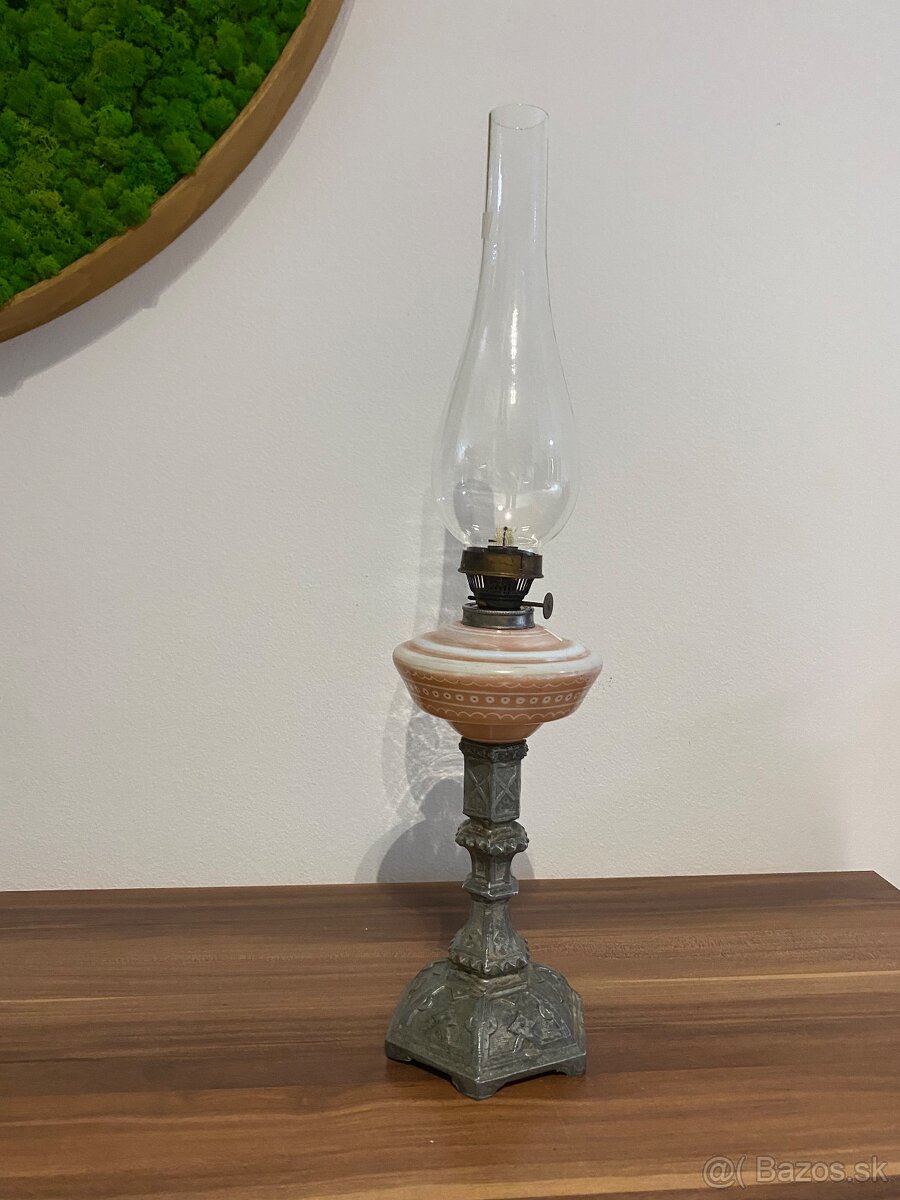 Petrolejová lampa