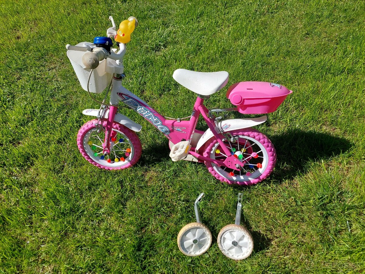krásny detský bicykel pre malé princezny