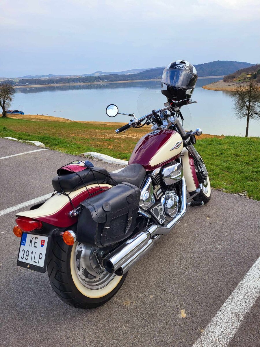 Suzuki VZ 800 Marauder