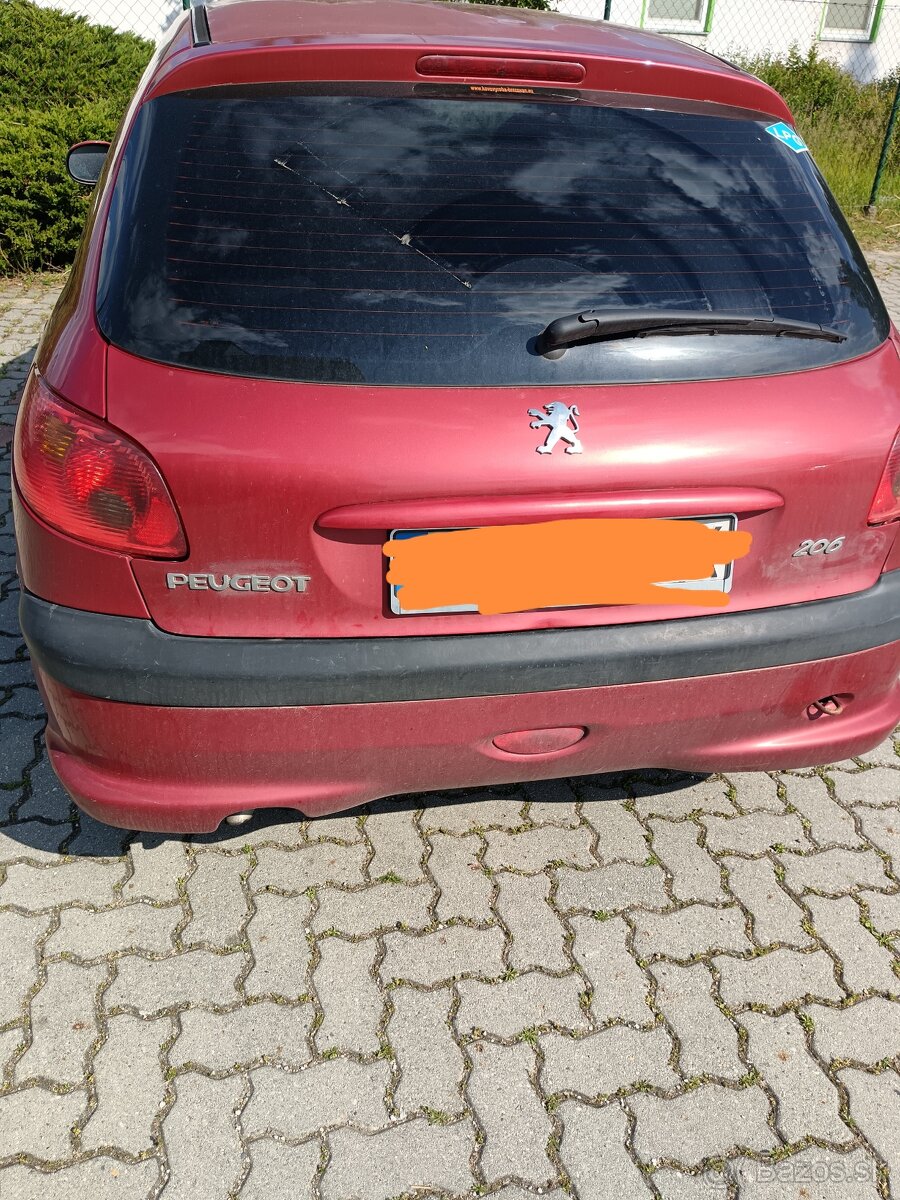 Peugeot 206