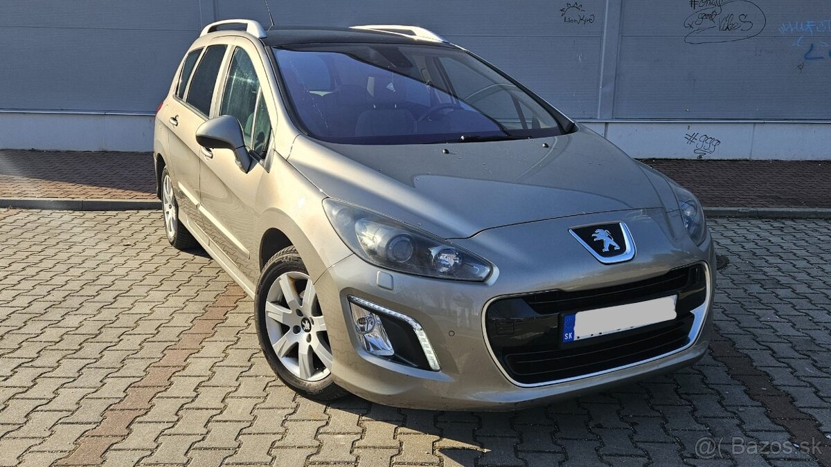 Peugeot 308 SW 7 miestne 1,6 HDi