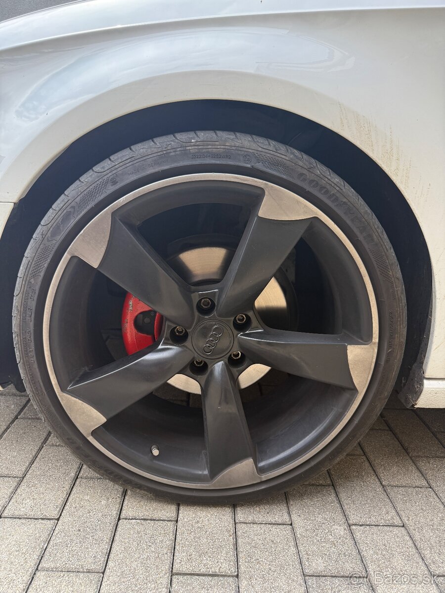 Audi rotor R19