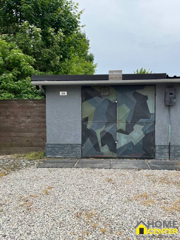 NA PREDAJ MUROVANÁ DVOJGARÁŽ /40 m2/ ul.Mieru/Odborárov, Kom