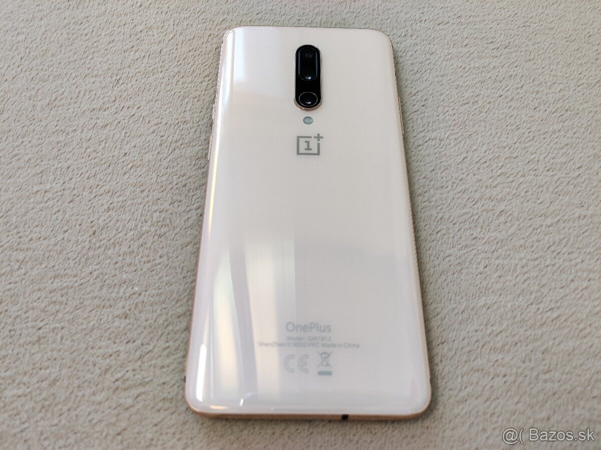 Oneplus 7 Pro,,. 8gb+3gb/256gb. Smotanová pekná metalíza.