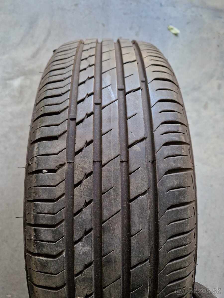 Letné pneumatiky 195/60 R15, DOT4822