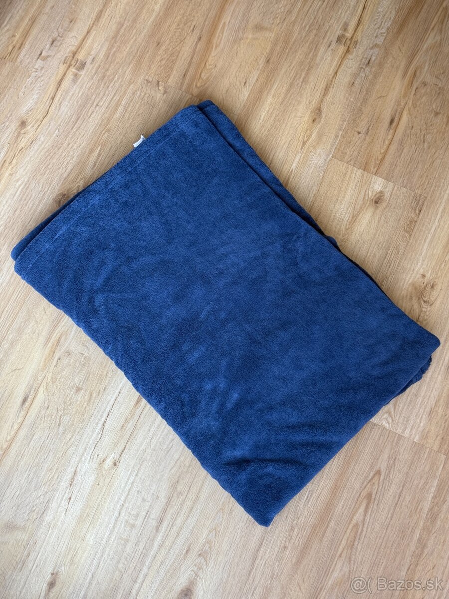 OEKO-TEX STANDARD 100 Pohodlná deka, TMAVOMODRÁ