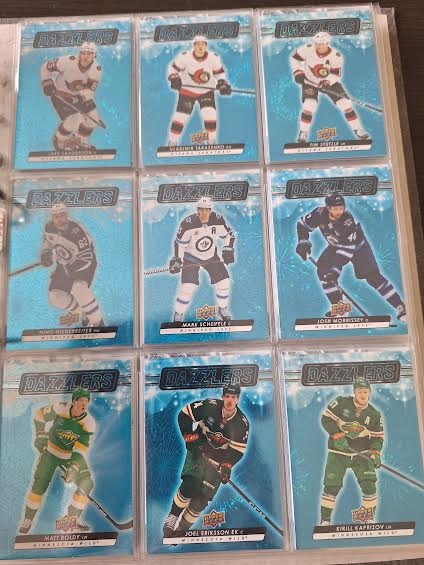 Hokejové kartičky insert dazzlers blue 2023/24