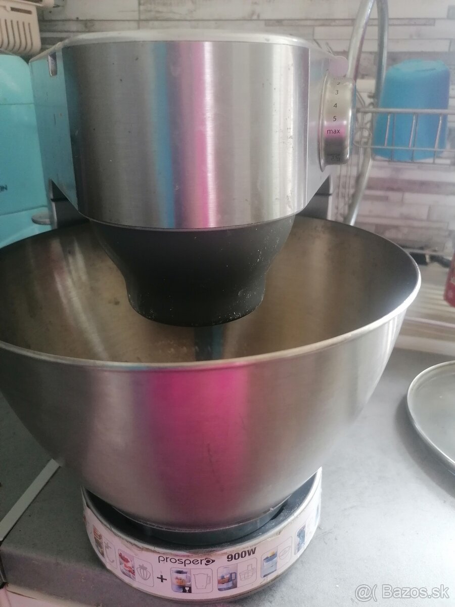Robot na šľahanie, mixovanie