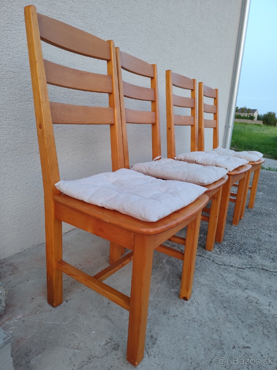 Stoličky